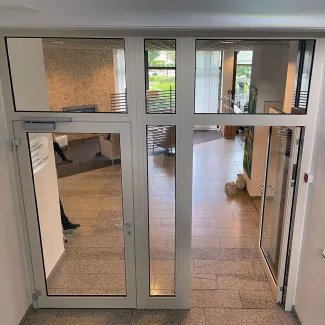 Stahlrohrrahmentür 2-flügelig mit Glas 